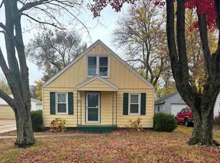 1914 W Richwoods Blvd, Peoria, IL 61604