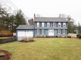 4 Arrowhead Rd, Walpole, MA 02081