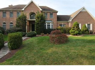 55 Spruce St, Princeton Junction, NJ 08550