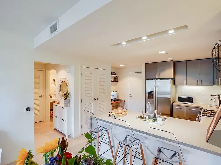 52 Innes Ct #307 — Photo 1