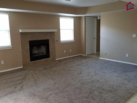 2nd image of 2913 San Lorenzo Ct