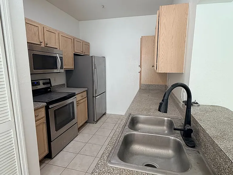 7800 Point Meadows Dr #1523 — Photo 31