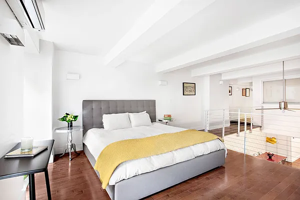 Sold by Compass | media 16