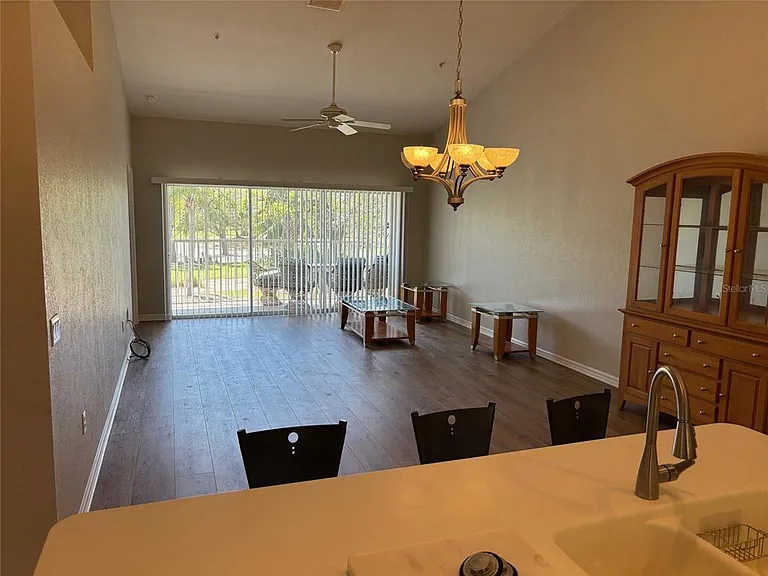 6870 Fairview Ter #6870 — Photo 5