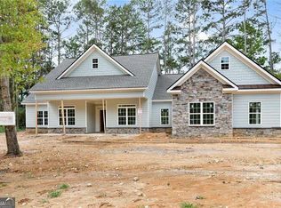 10 Cedar Gate Ln, Kingston, GA 30145