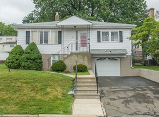 144 Sutton Ave, Totowa, NJ 07512