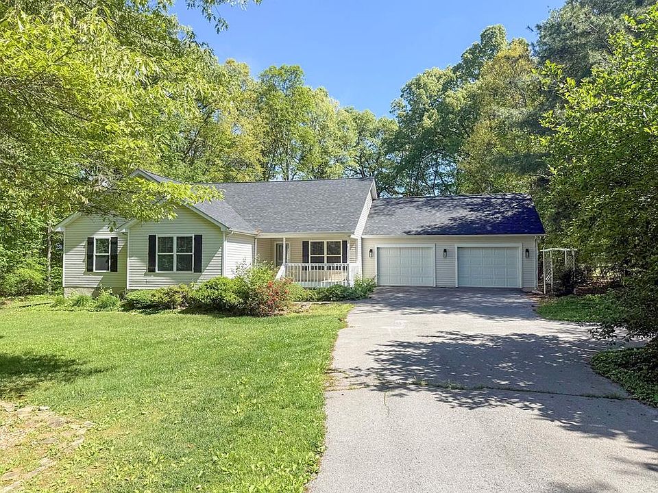 1st image of 329 Hilltop Dr