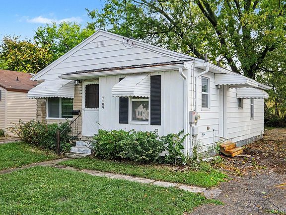4th image of 4409 Cuthbertson St