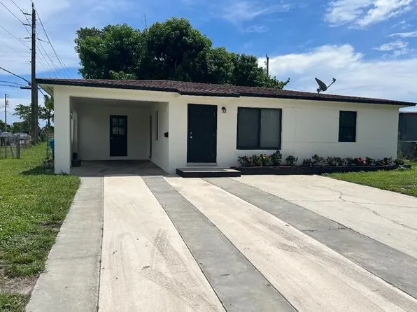 420 NW 2nd Street, Boynton Beach, FL 33435