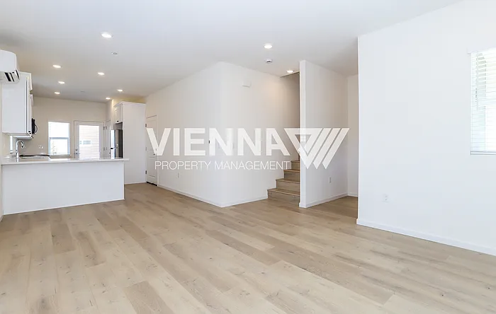 8082 Quiet Knolls Dr — Photo 5