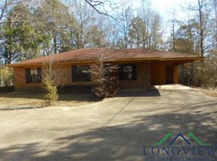 901 Bausley St, Marshall, TX 75672