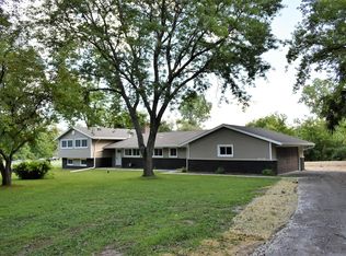 W241N4225 Swan Rd, Pewaukee, WI 53072