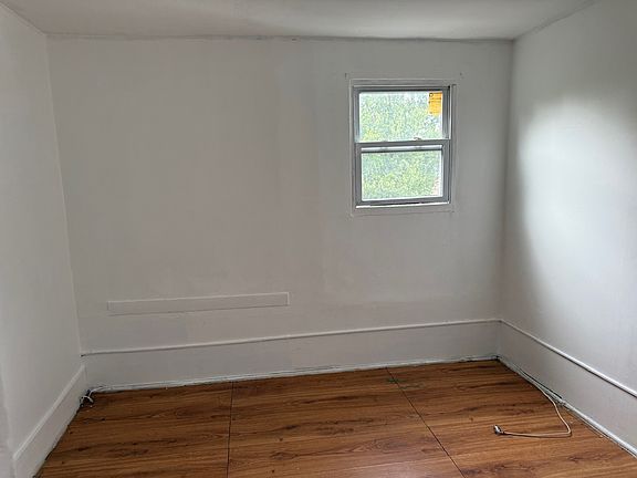 3rd image of 419 Warburton Avenue # Fl 3rd