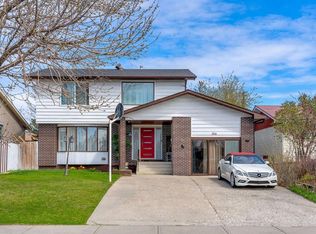 316 S Templeton Cir NE, Calgary, AB T1Y3Z2