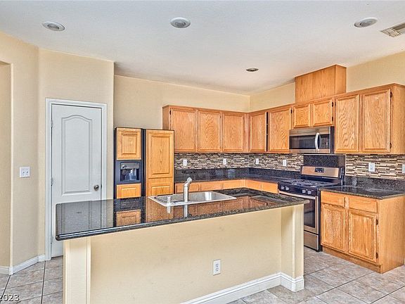 3rd image of 6250 W Arby Ave Unit 207