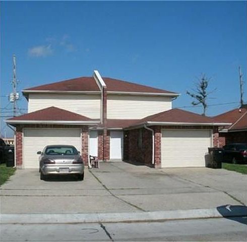 1st image of 3708 Juno Dr