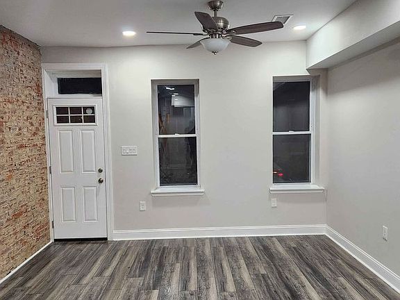 3rd image of 3012 D St