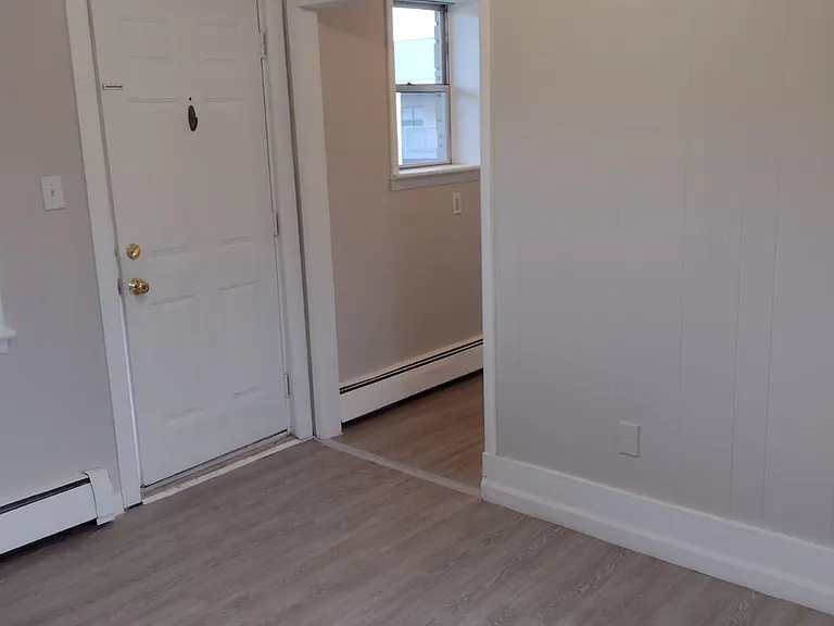 115 Trenton Rd — Photo 5