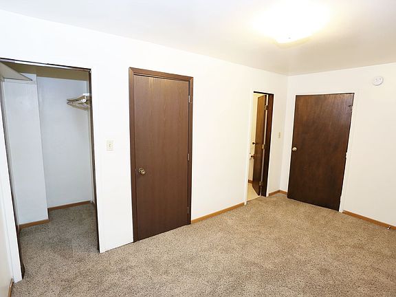 4th image of 535 Harvard St #8