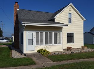 106 N Main St, Laotto, IN 46763