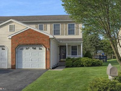 24 Grasshopper Ct, Myerstown, PA, 17067