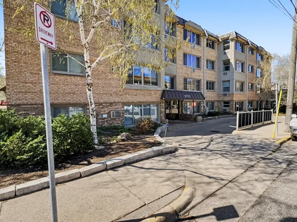 2727 W 43rd St APT 408, Minneapolis, MN 55410