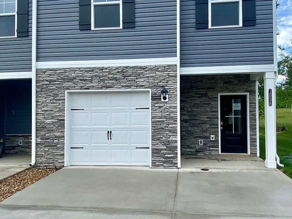 1st image of 1038 Saylors Pl