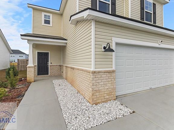 4th image of 258 Lakepointe Dr