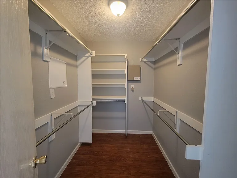 1411 Dundee Dr — Photo 11