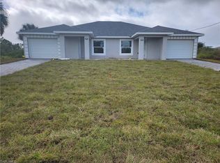 856/858 Milwaukee Blvd, Lehigh Acres, FL 33974