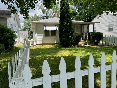 912 E Henderson Ave, Decatur, IL, 62521