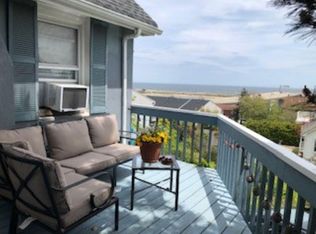 10 Ocean St APT 2, Highlands, NJ 07732