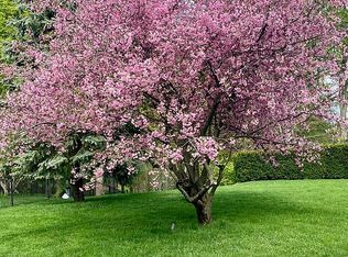 130 Warren St, Brookline, MA 02445