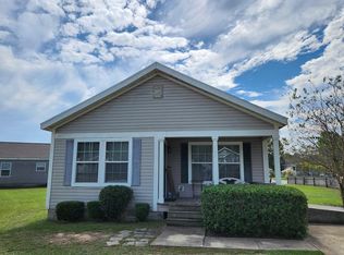 206 Adkins Ct, Dothan, AL 36303