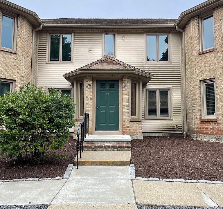 1st image of 108 Norton Ave APT 22