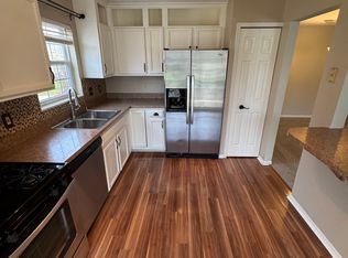 816 Tollis Pkwy, Broadview Heights, OH 44147