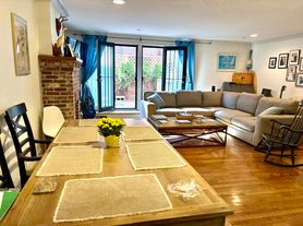 331 Beacon St, Boston, MA