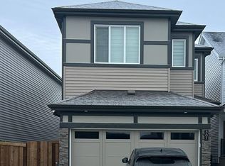 307 28th St SW, Edmonton, AB