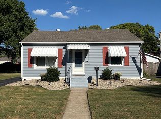 359 12th St, Wood River, IL 62095