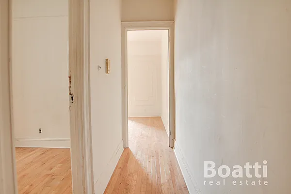 Rented by Richard Boatti, LREB | media 10