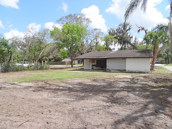 5th image of 8422 N Ashley St
