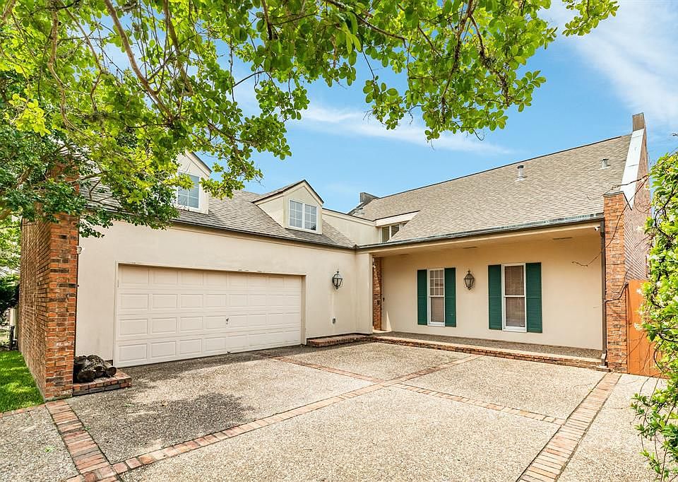 1st image of 6 Quintana Dr