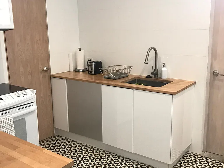 58 Calle Taft #4 — Photo 13