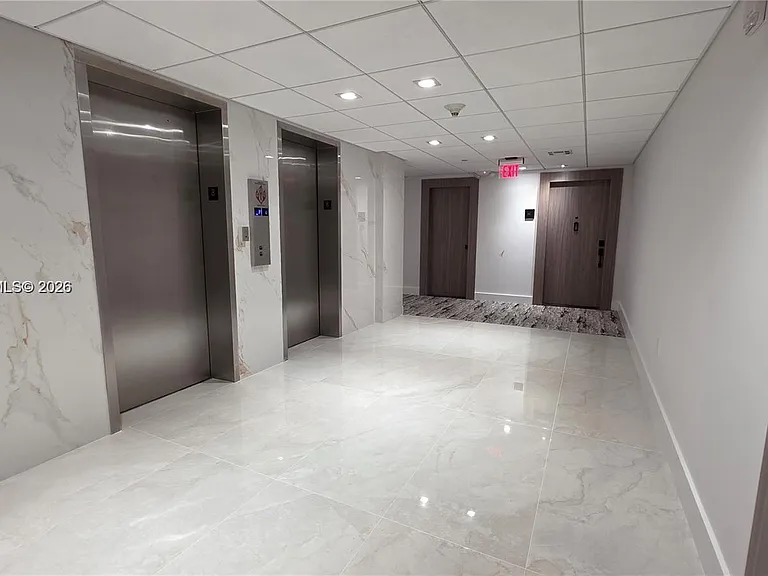 5825 Collins Ave #9C — Photo 69