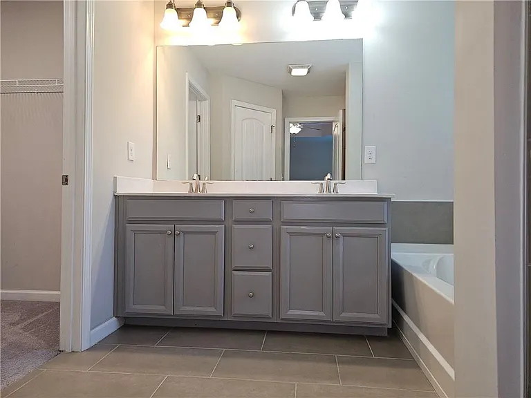 871 Sunset Park Dr — Photo 14