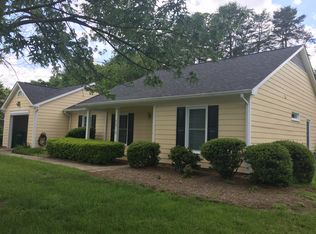 3513 Morris Farm Dr, Jamestown, NC 27282