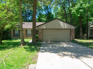 16 Redberry Ct, Spring, TX 77381