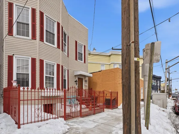 921 Paterson Plank Road image 1 of 50