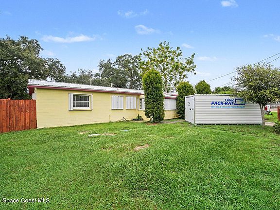 2nd image of 2440 Dolphin Rd