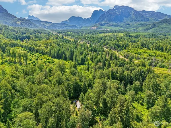 42215 May Creek Road, Gold Bar, WA 98251
